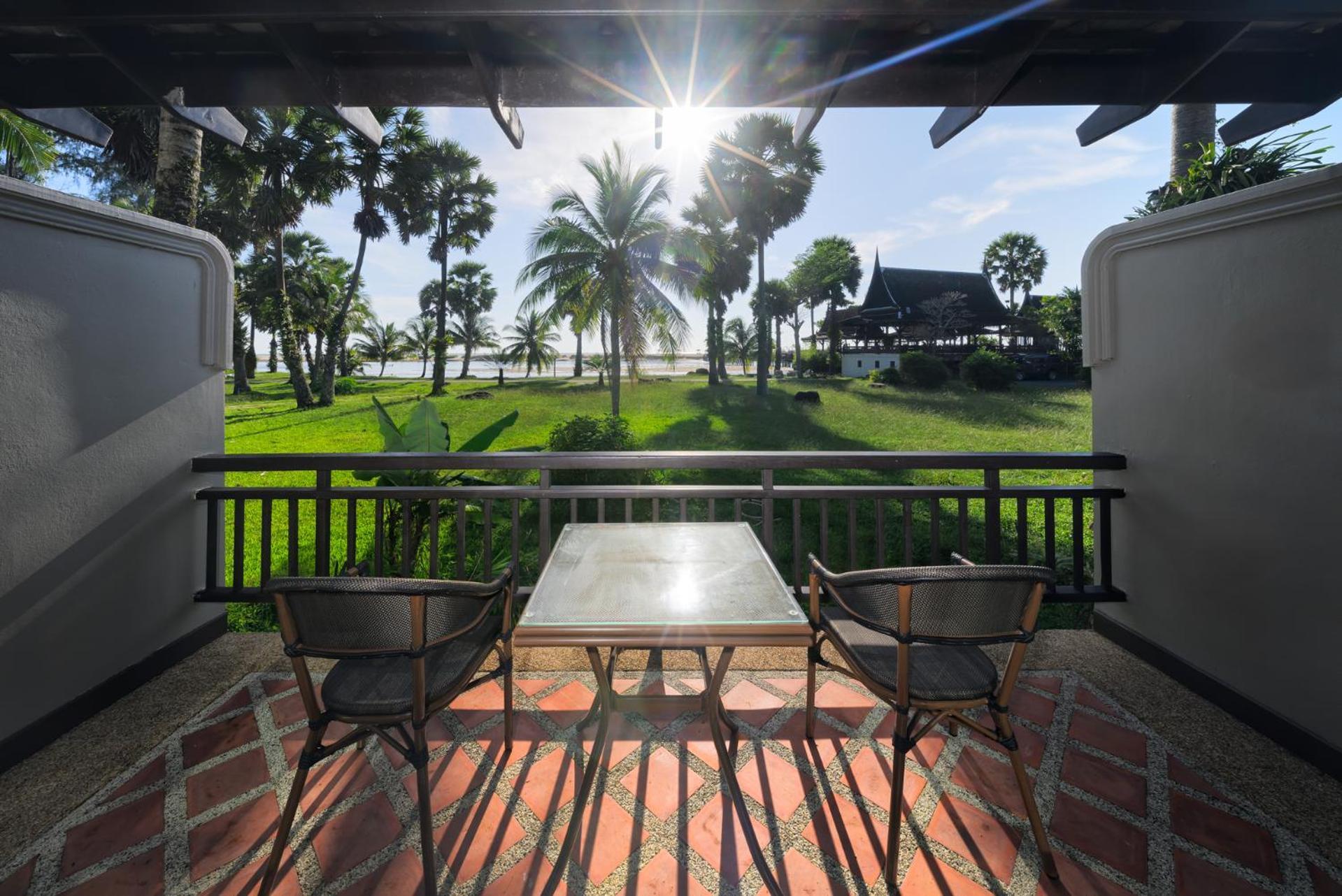 The Hotspring Beach Resort & Spa - Sha Extra Plus Phang Nga Buitenkant foto